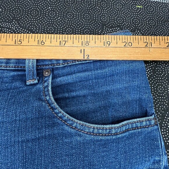 Gloria Vanderbilt 18W Amanda Classic Tapered Leg Jeans Stretch Denim Medium Wash - Picture 5 of 9